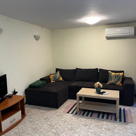 Green Central Apartment Várna Kültér fotó