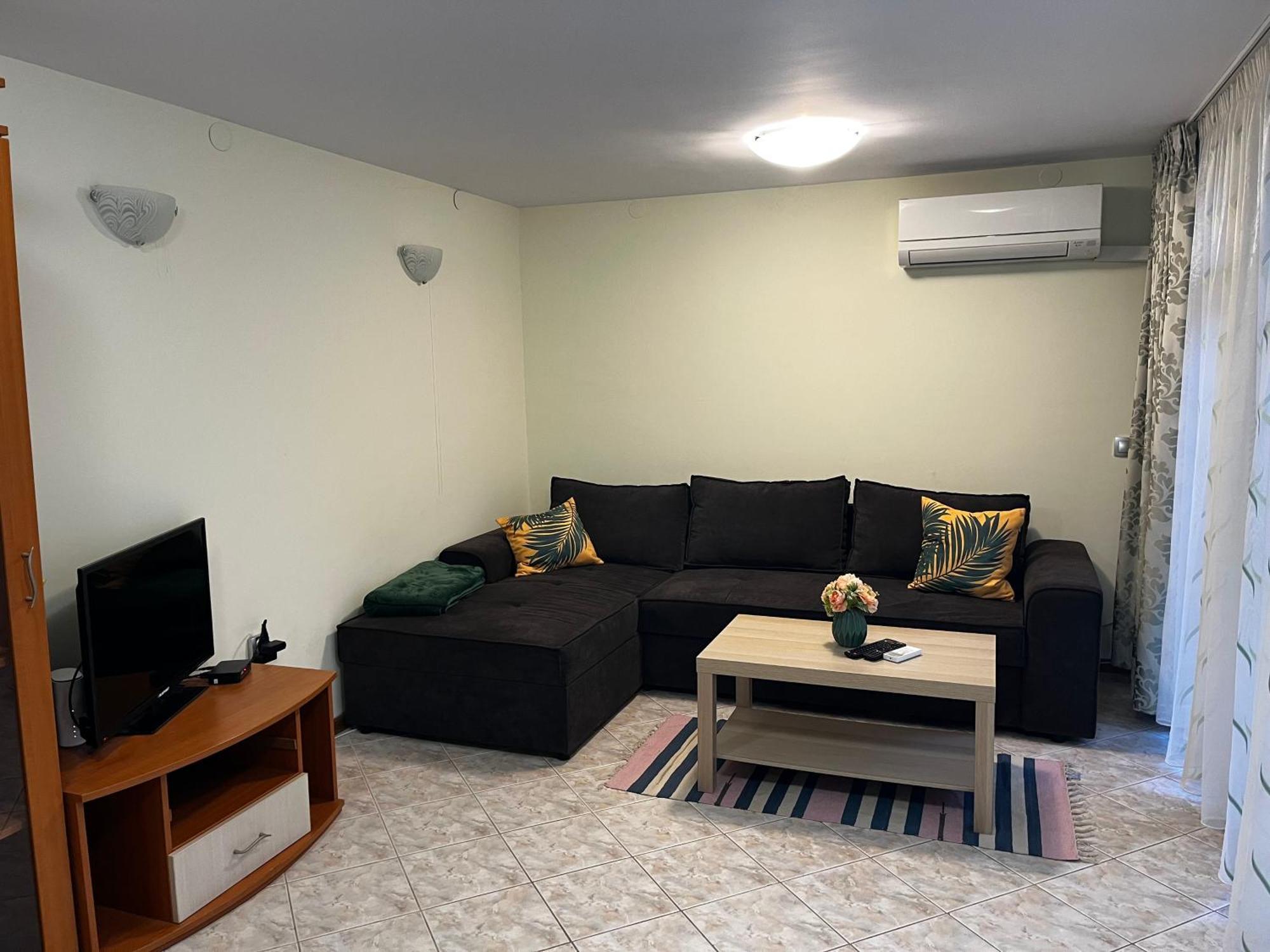 Green Central Apartment Várna Kültér fotó